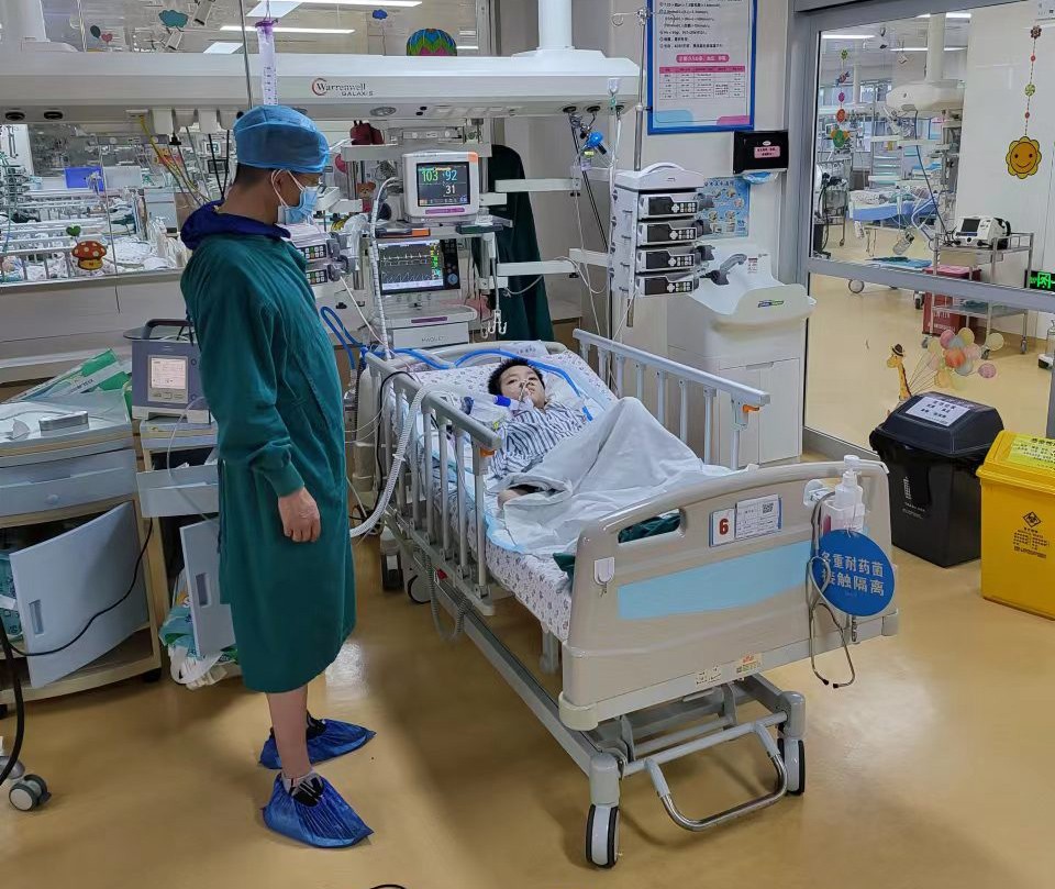 九江跨省救护车出租公司